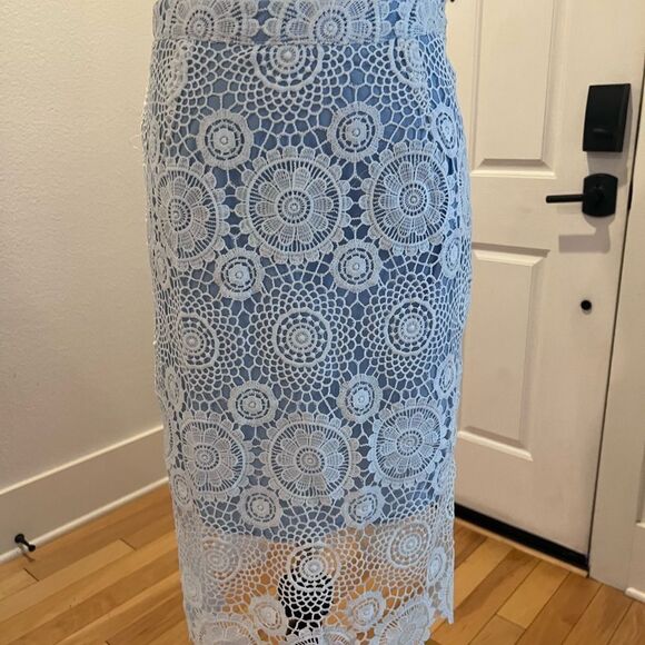 Blue white crochet midi skirt - Picture 8 of 8